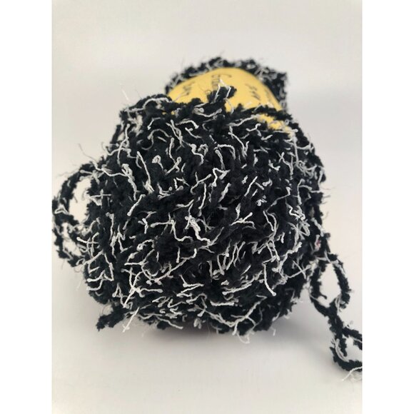 LOT of 6 Skeins: TLC Macaroon Super Bulky 115 yards. COLORS: 5 skeins of SALT AN - Picture 7 of 7